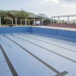 Bocairent renueva el revestimiento interior de la piscina municipal